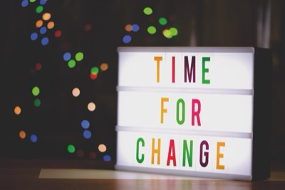 Small Comments, Big Impact: Replicating Early Success