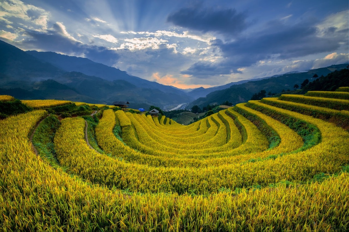 paisaje de montañas vietnamitas